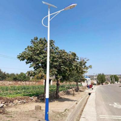太阳能路灯10